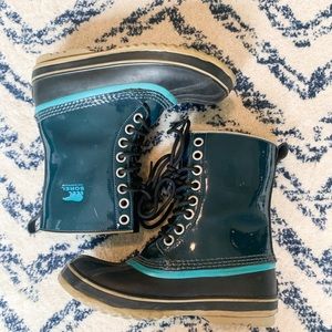 Sorel Teal Rain/Snow Boot size 6.5